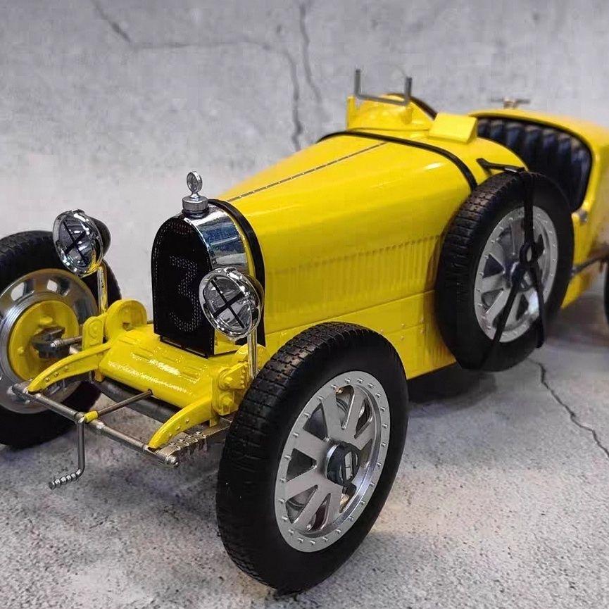 نموذج سيارة بوجاتي T35 الكلاسي - مراجعة Vintage Collectible Model Cars وسعره